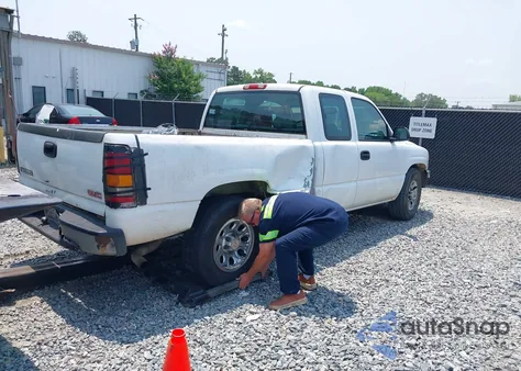 2005 GMC Sierra 1500 Work Truck from USA, damaged, VIN 1GTEC19V55Z290983